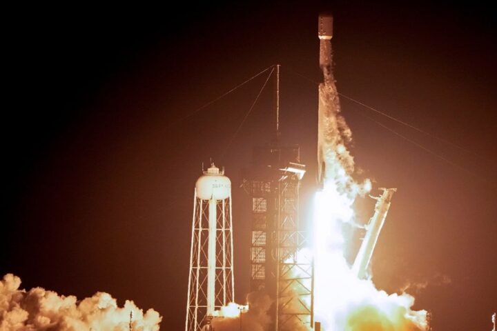 US Attempts Commercial Moon Landing For the Second Time