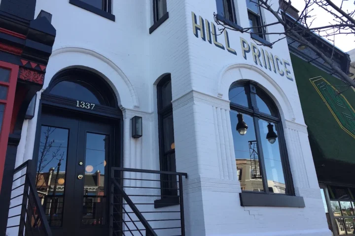 Phone-free dining Hush Habor